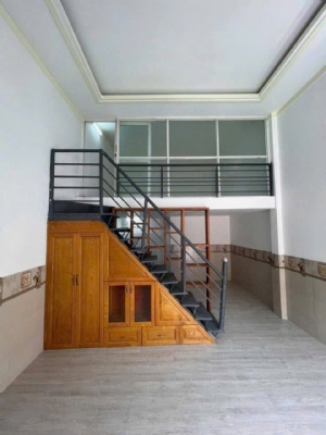 Bán căn nhà sổ hồng riêng ngay thành phố Dĩ An 