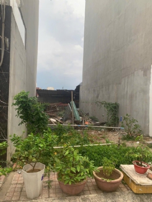 bán đất 60m2 phường linh xuân thủ đức shr 