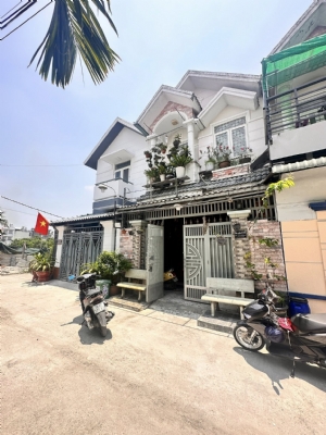 NHÀ THẠNH XUÂN 38 Q12 4 tỷ 280tr 