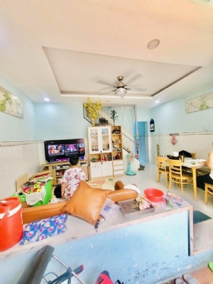 Bán nhà ngay đường 38 Hiệp Bình Chánh Thủ Đức 4ty4 