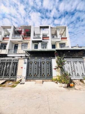 Nhà đẹp đường TL19, khu dân cư Vạn Xuân Q12 giá 5ty250. Lh 0903777639 